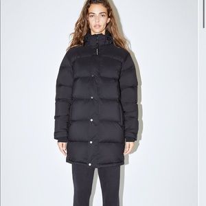 Aritzia TNA Super Puff Mid